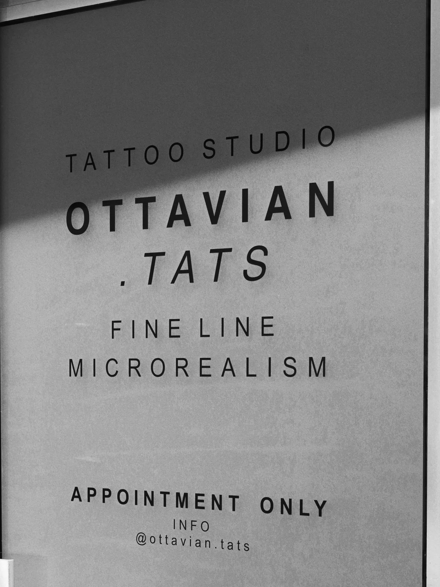 La vetrina: Tattoo studio OTTAVIAN.TATS, fine line, microrealism, appointment only